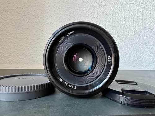 Sony sel35f18 1 8 oss - sony, f/1.8