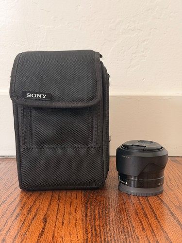 Sony sel35f18 1 - mm, f/1.8