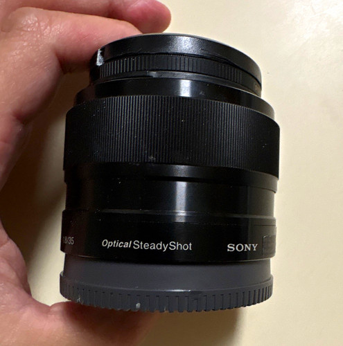 Sony 1 8 oss - oss, prime